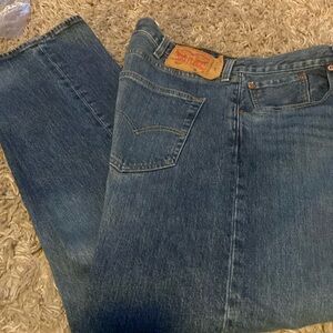 Levi’s 501 Jeans